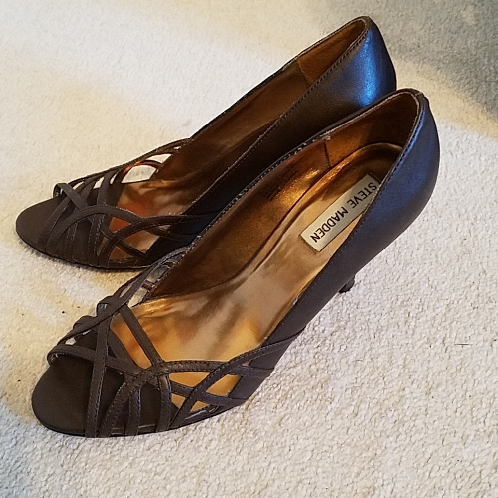 Strappy Brown Steve Madden Heels